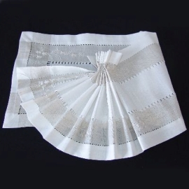 Tischband - weiß Stickerei auf Hohlsaum / Leinenoptik (35/180 cm)