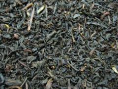 WILDKIRSCHE - Aromatisierter schwarzer Tee - in einer Black Jap Dose eckig (Teedose) - 147x147x214mm (1 Kilo)