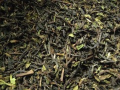 DARJEELING FTGFOP1 FIRST FLUSH MARGARET´S HOPE - schwarzer Tee - in einer Black Jap Dose eckig (Teedose) - 77x77x100mm (75g)