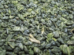 CHINA GUNPOWDER - grüner Tee - in einer Black Jap Dose eckig (Teedose) - 88x88x122mm (200g)