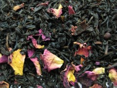 TROPENFEUER® - Aromatisierter schwarzer Tee - in einer Black Jap Dose eckig (Teedose) - 88x88x122mm (200g)