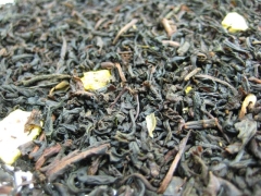 Orangen mit Schalen - Aromatisierter schwarzer Tee